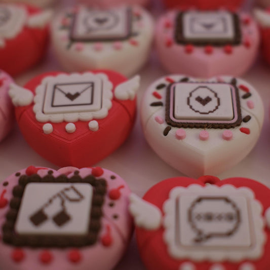 3D Printed V-Pet Valentine’s Day Edition
